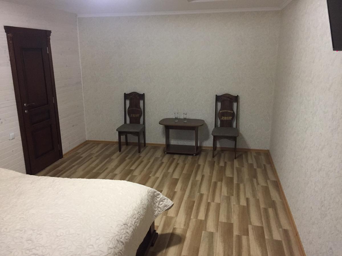 Podilskii Dvir Yakushintsy Екстериор снимка